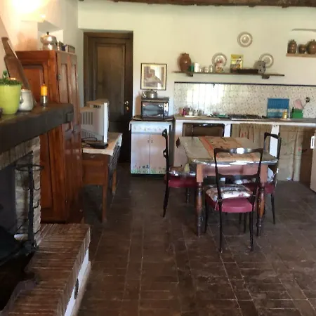 Holiday home Casa Indipendente In Paese Con Giardino